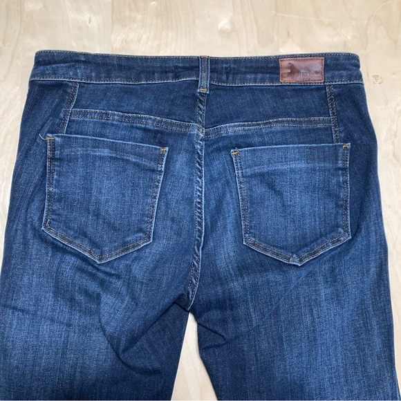 ZARA Mid Rise Skinny Crop Jeans (8) - Picture 3 of 6